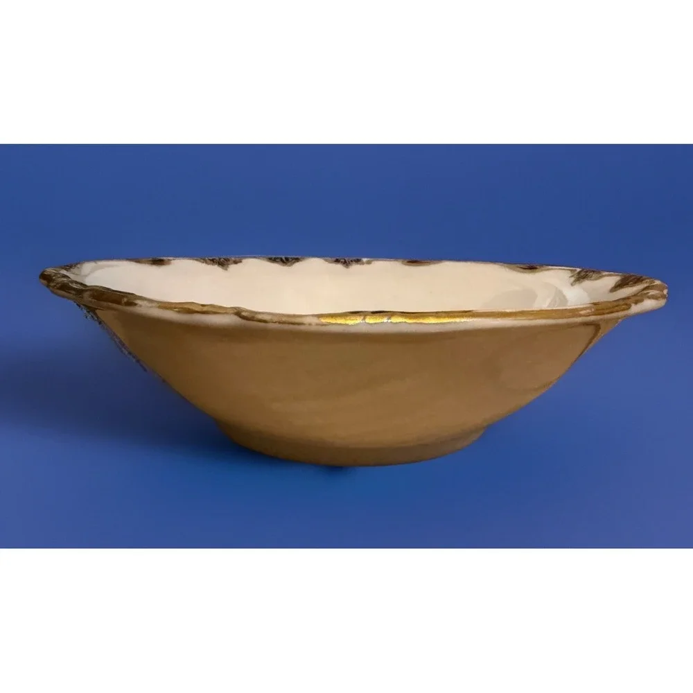 Vtg Crescent China England A661 Bowl Black‎ and gold gilt scalloped Rim 6.5